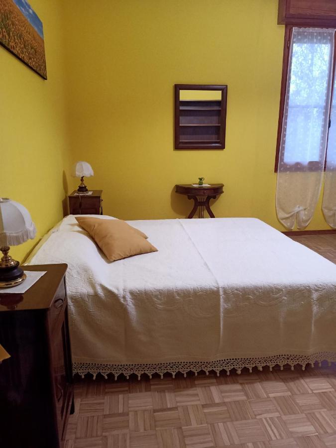 Lily - Storie Del Bosco - Bed & Breakfast San Felice sul Panaro Luaran gambar